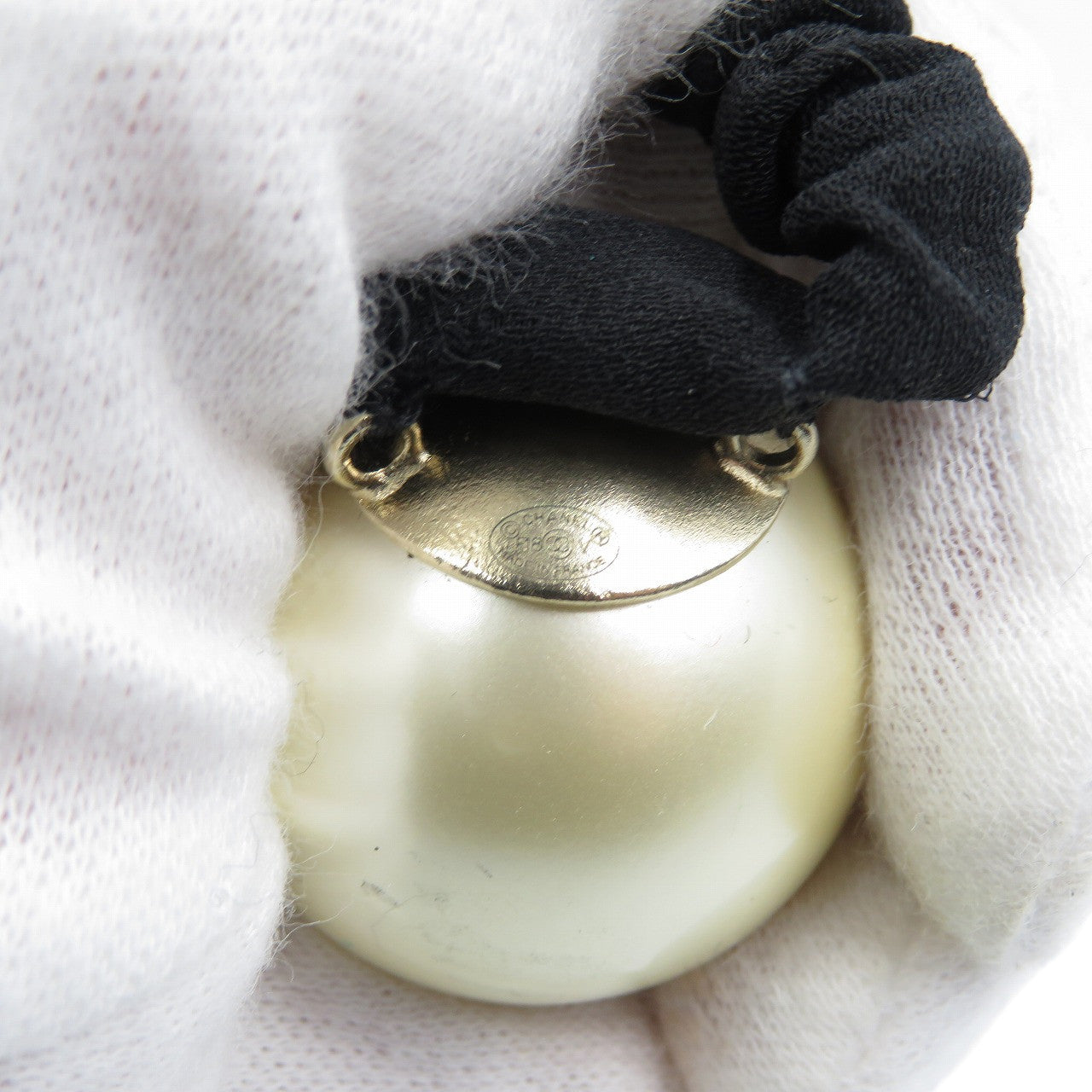 CHANEL Other accessories Fake pearl black F18v Women