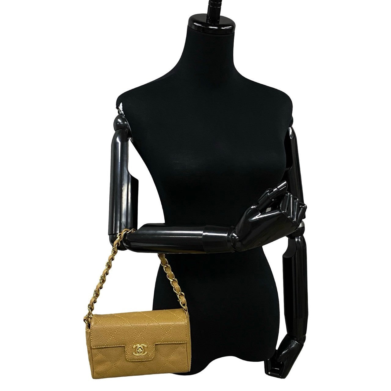 CHANEL Handbag Matt caviar skin beige Matrasse