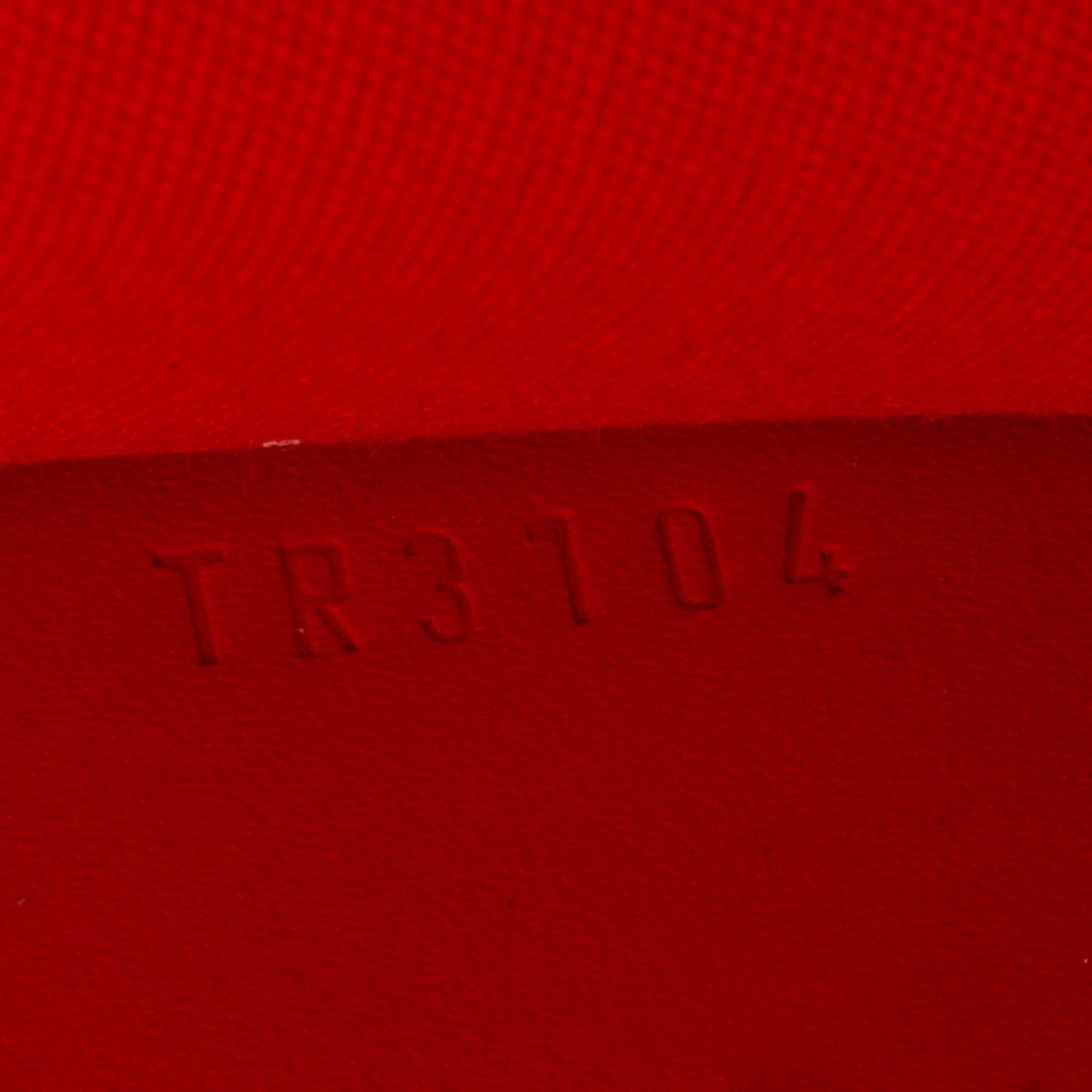 Louis Vuitton Red Vernis Louise Clutch