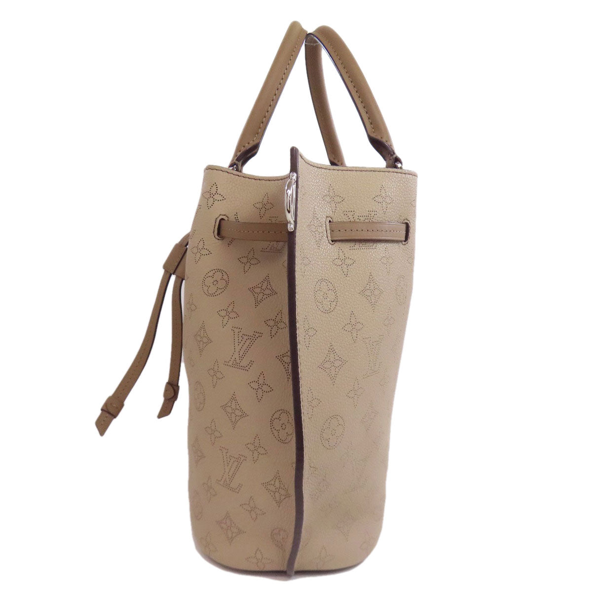 LOUIS VUITTON Handbag M54403 Mahina leather beige Giroratta