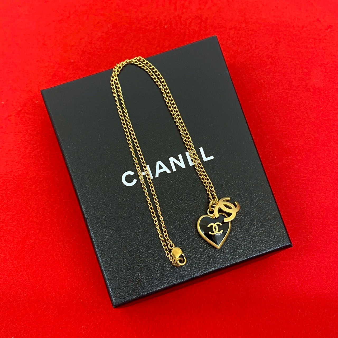 CHANEL Necklace Gold Plated gold