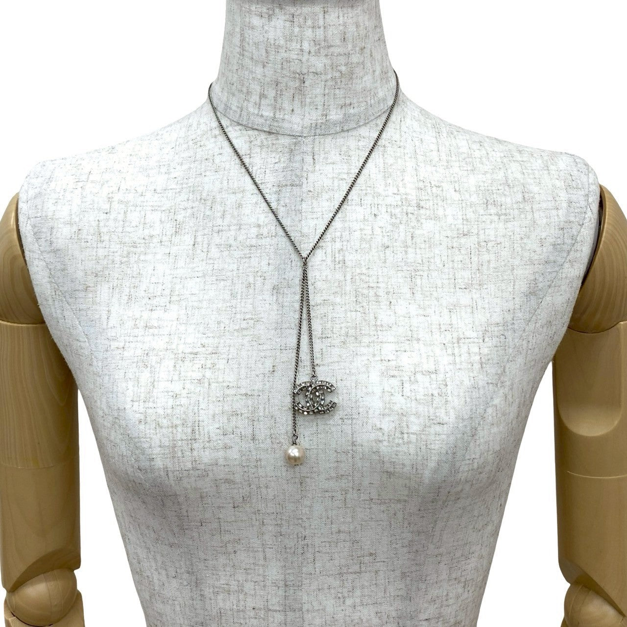 CHANEL Necklace metal Silver