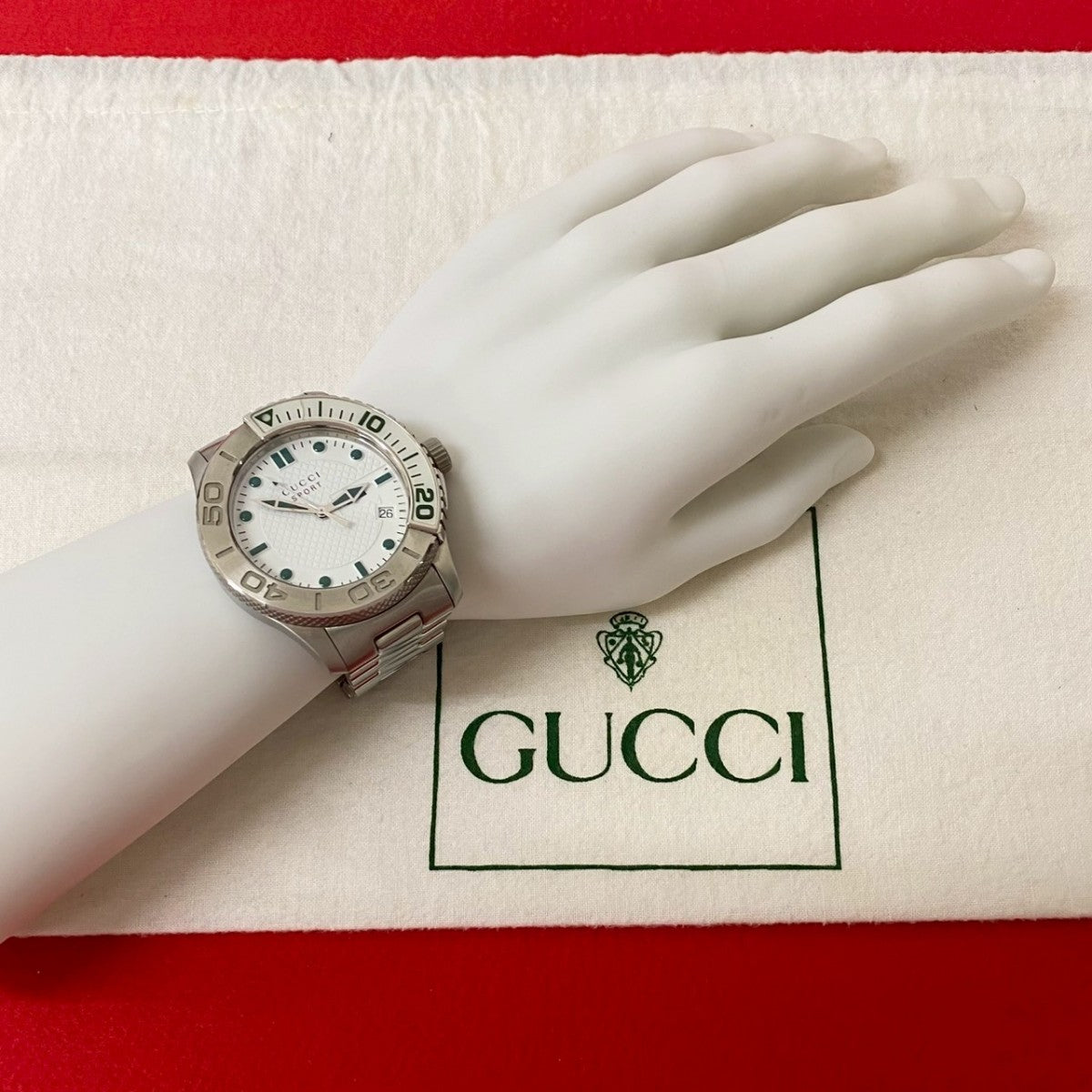 GUCCI Watches Stainless steel Silver Quartz G Timeless Sports mens