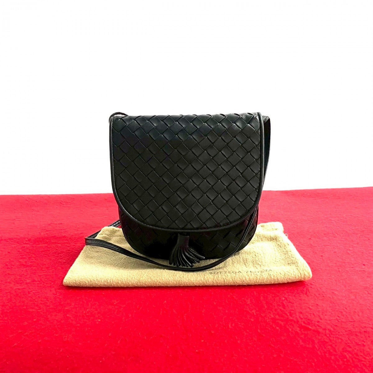 BOTTEGAVENETA Shoulder Bag leather black INTRECCIATO Tassel Women