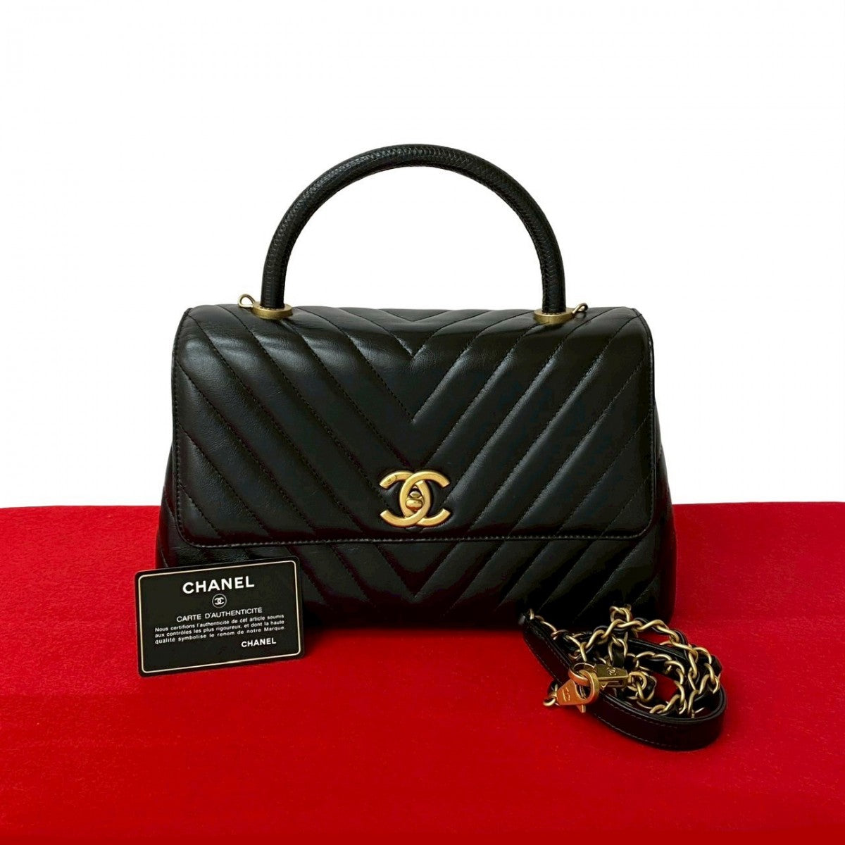 CHANEL Shoulder Bag leather black