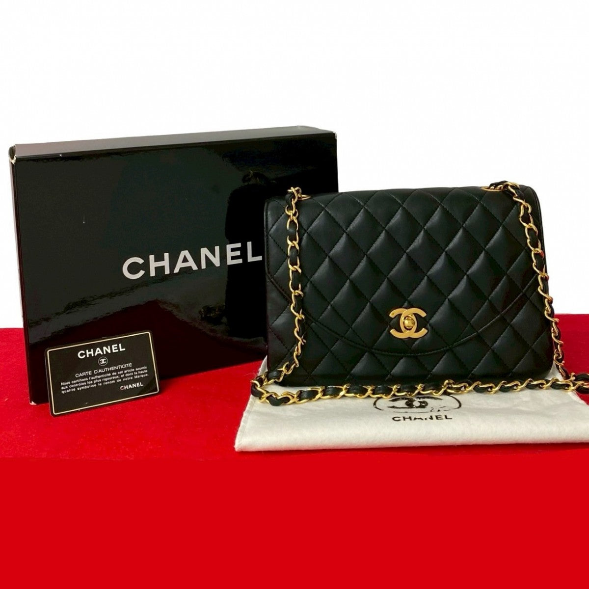 CHANEL Shoulder Bag lambskin black Matrasse