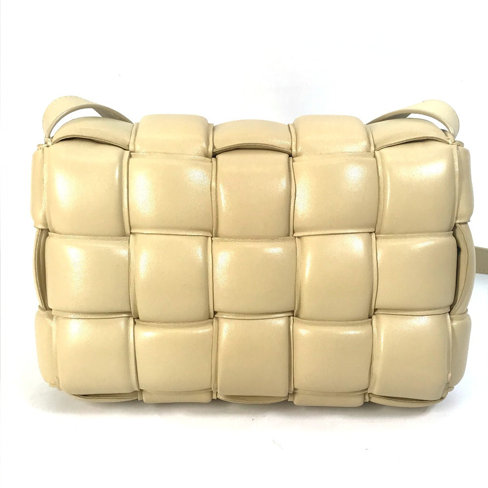 BOTTEGAVENETA Shoulder Bag 717506 leather beige Padded cassette Women