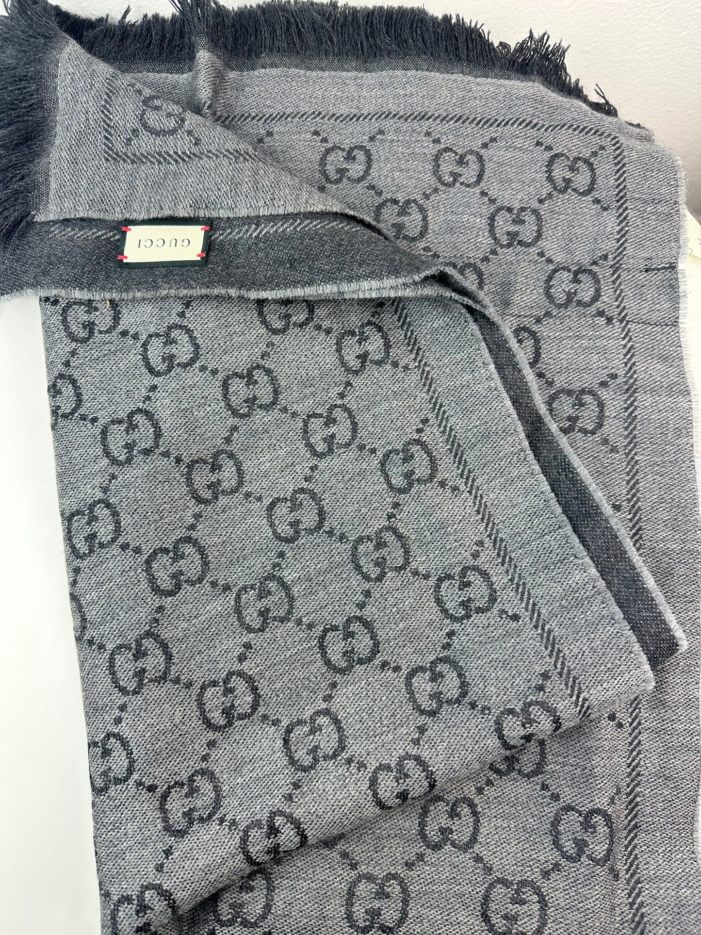 Gucci GG Jacquard Pattern Knitted Scarf