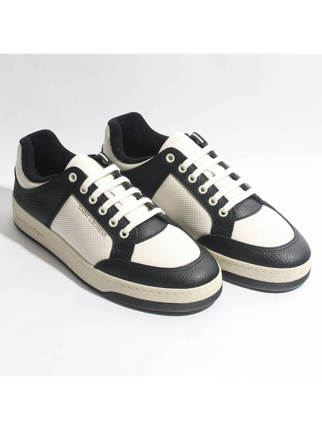 Luxury Saint Laurent Trending 2025 SL 61 Low Top Sneakers Black White