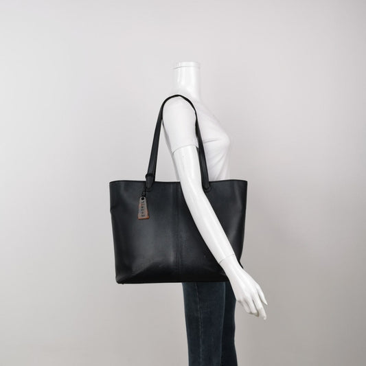 Chanel 1997-1999 Black Leather Tote Bag
