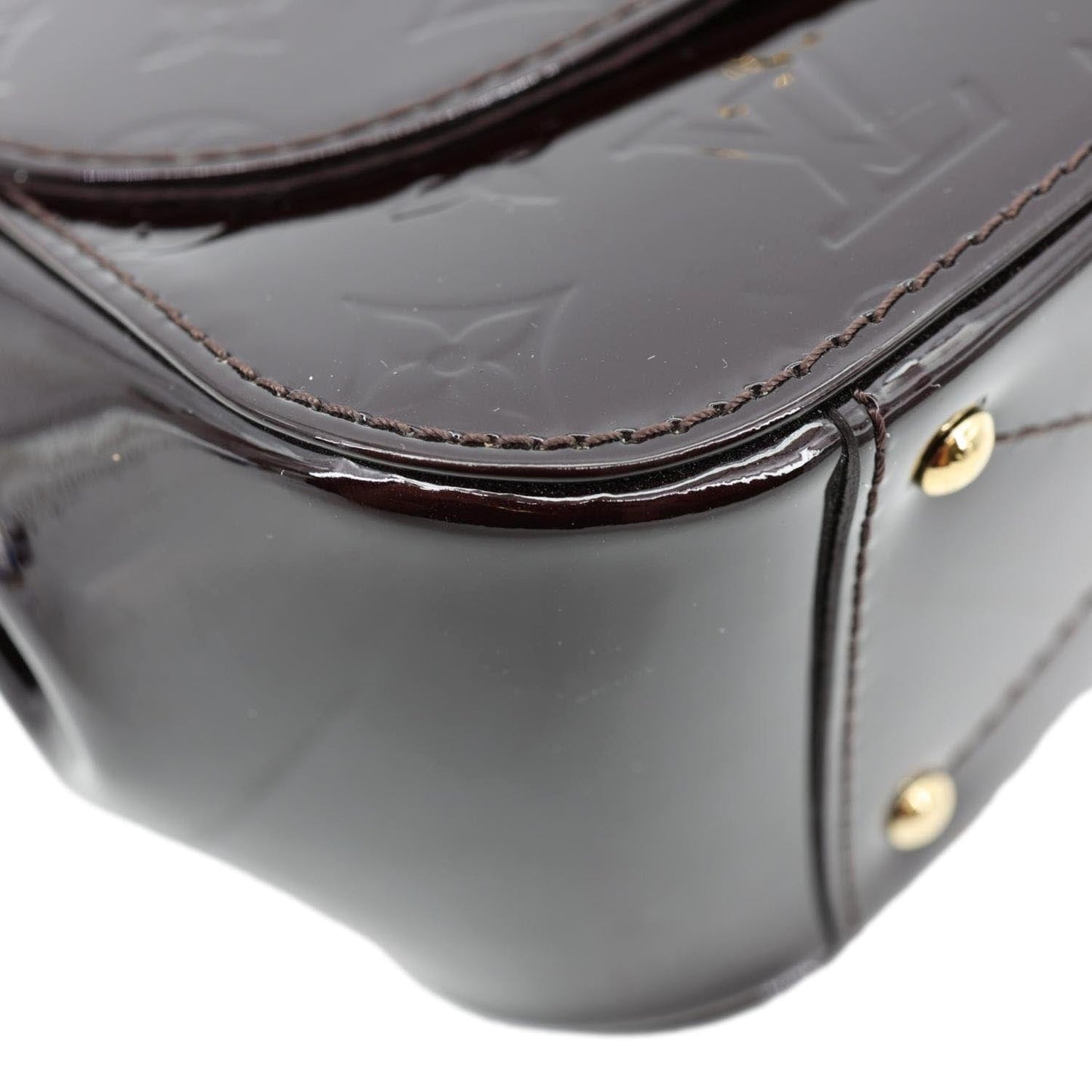 LOUIS VUITTON Pasadena Monogram Vernis Leather Shoulder Bag Amarante