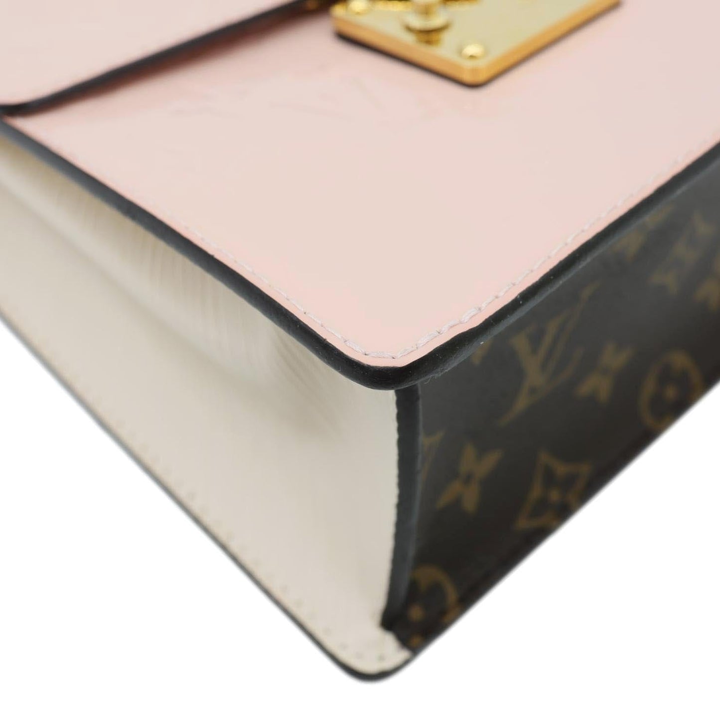 LOUIS VUITTON Spring Street Monogram Vernis Leather Shoulder Bag Rose Ballerine