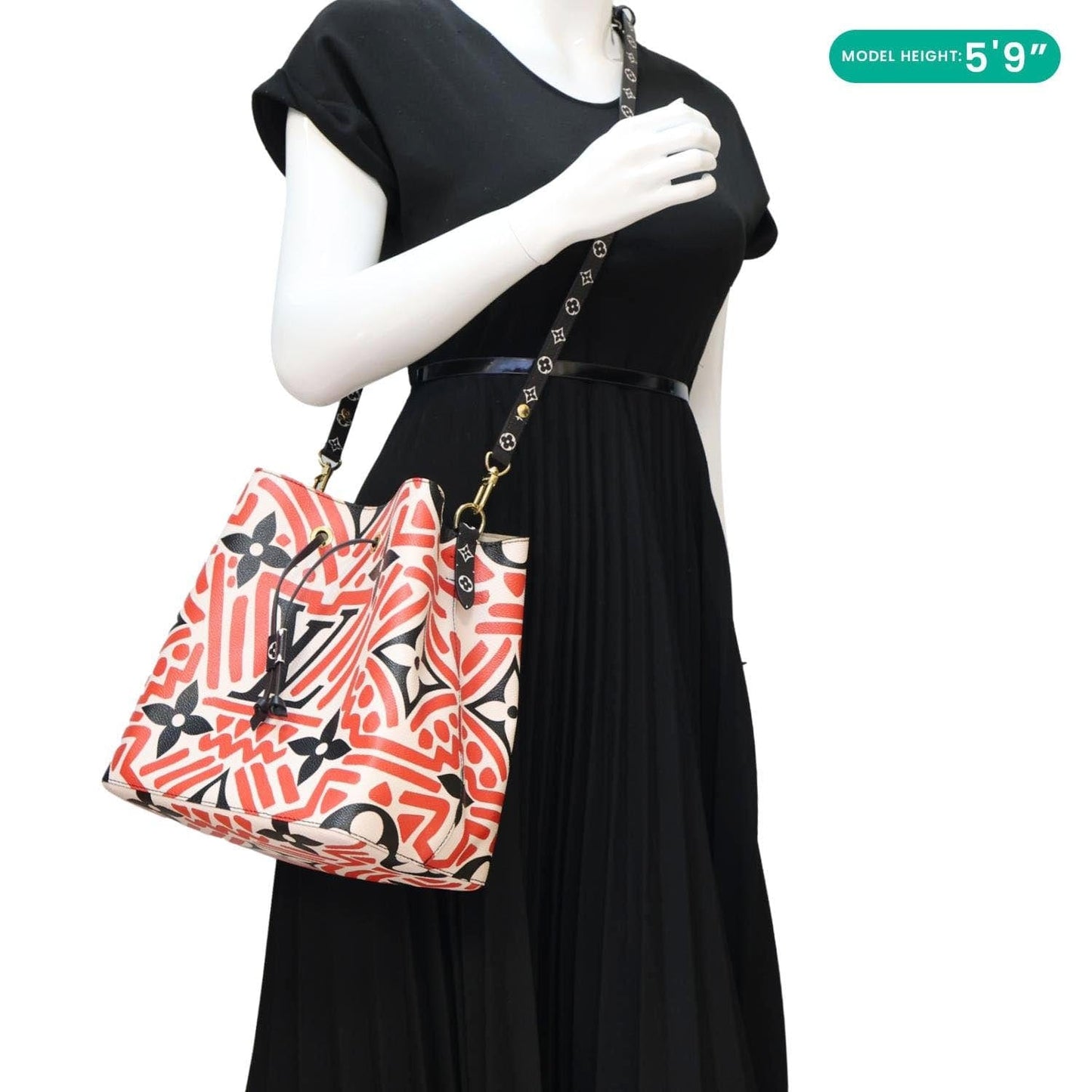 LOUIS VUITTON Crafty NeoNoe MM Monogram Canvas Shoulder Bag Red