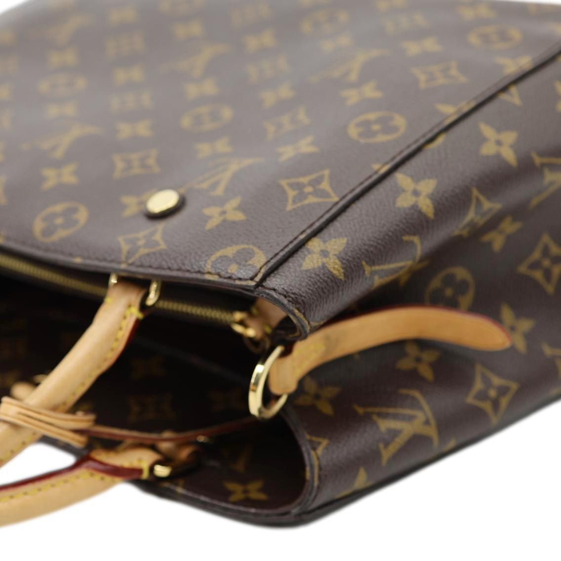 LOUIS VUITTON Montaigne MM Monogram Canvas Shoulder Bag Brown