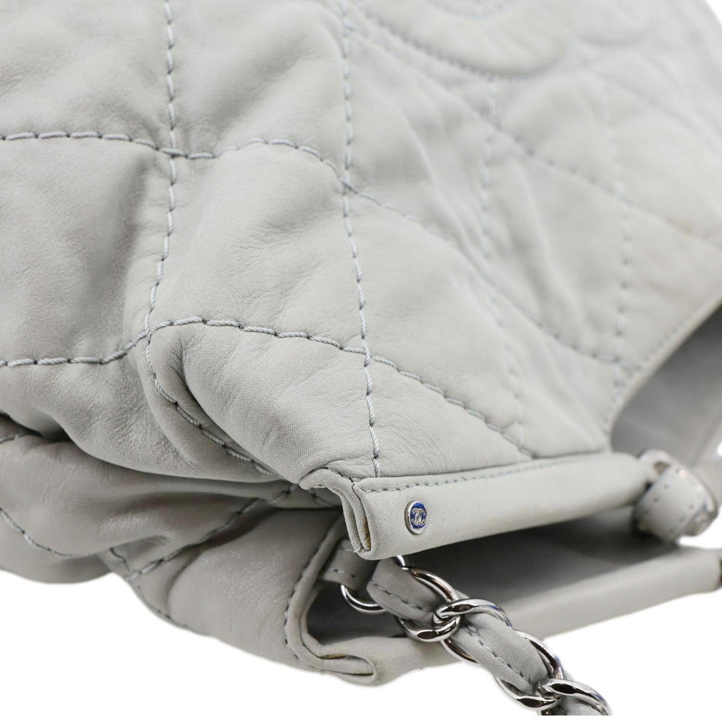 CHANEL CC Sea Hit Quilted Calfskin Leather Tote Bag Grey