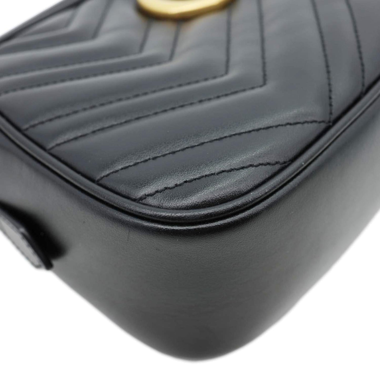 GUCCI GG Marmont Small Matelasse Chevron Leather Camera Bag Black 447632