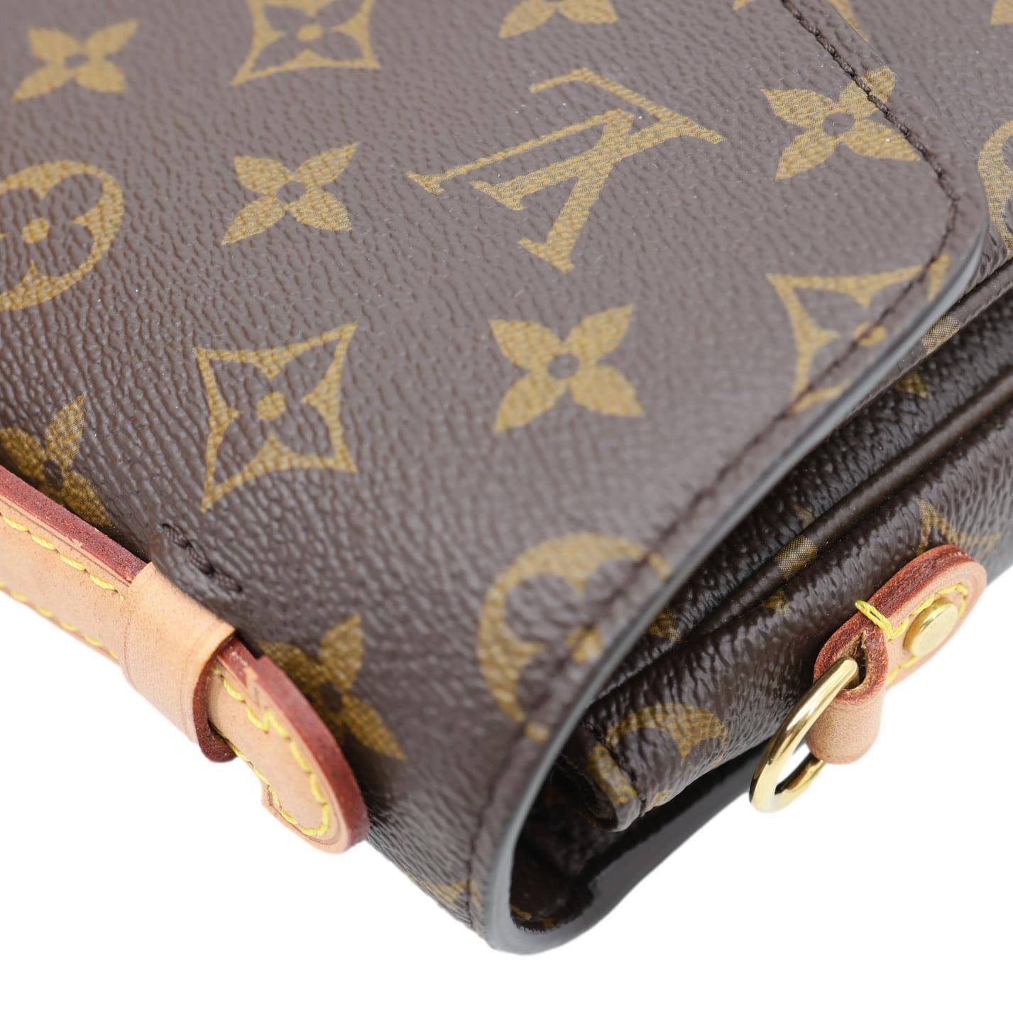 LOUIS VUITTON Metis Pochette Monogram Canvas Crossbody Bag Brown