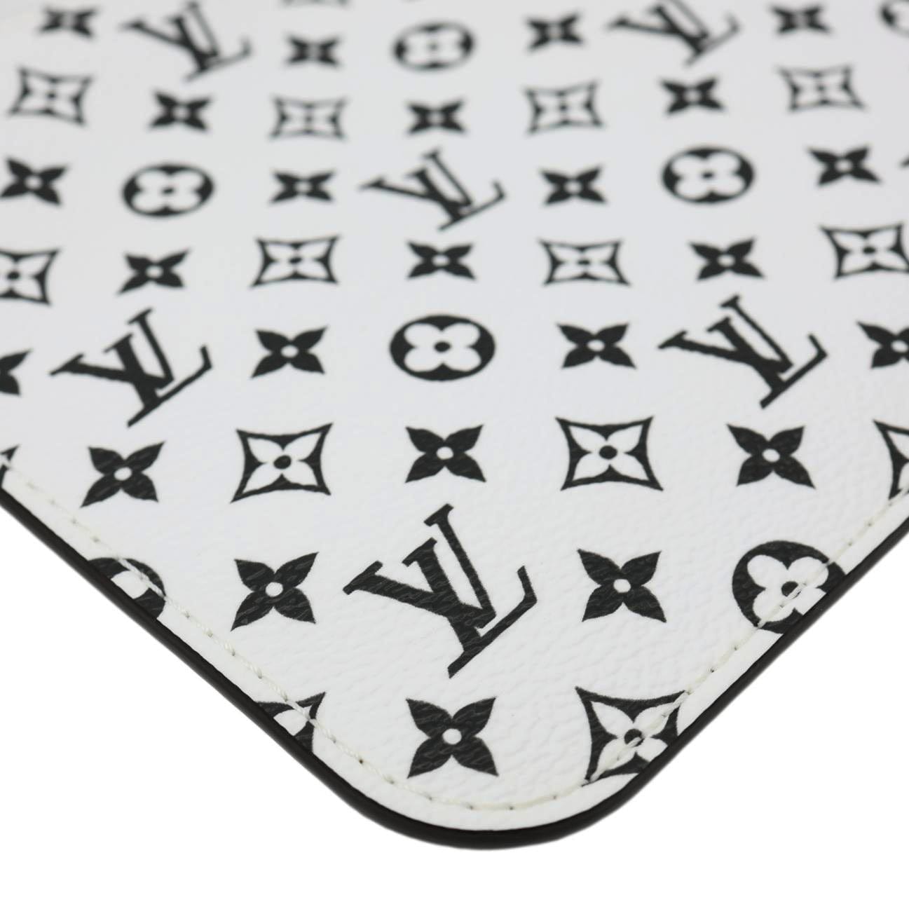 LOUIS VUITTON Neverfull MM Pochette Monogram Canvas Wristlet White