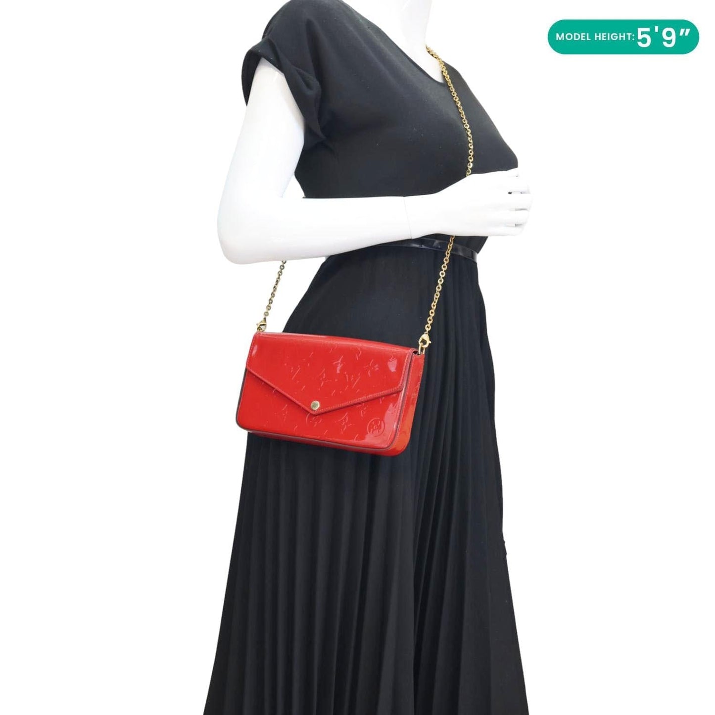 LOUIS VUITTON Felicie Pochette Monogram Vernis Crossbody Bag Red