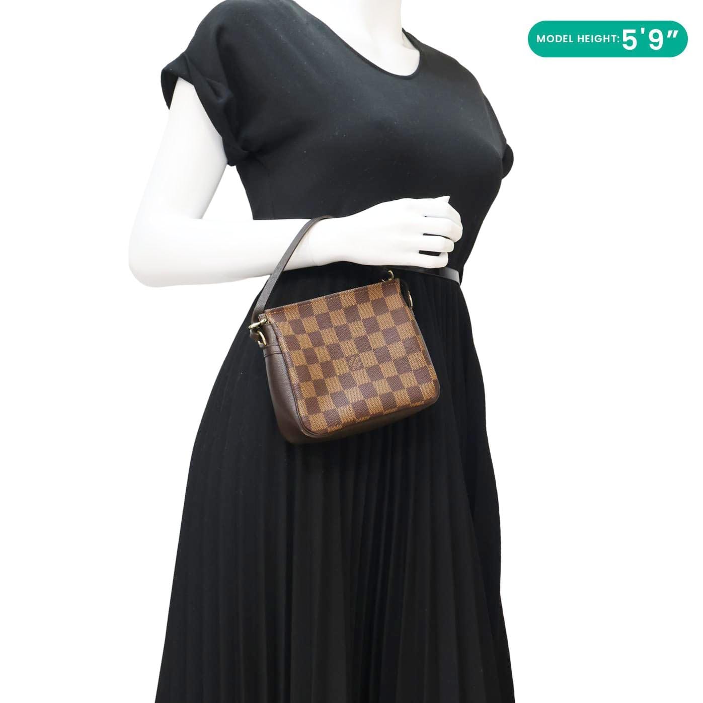 LOUIS VUITTON Trousse Makeup Damier Ebene Pochette Clutch Brown