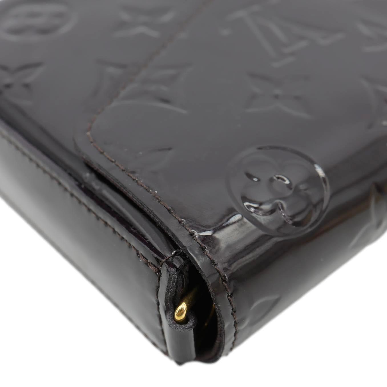 LOUIS VUITTON Felicie Pochette Monogram Vernis Shoulder Bag Amarante