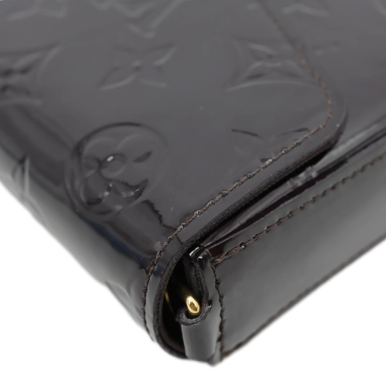 LOUIS VUITTON Felicie Pochette Monogram Vernis Shoulder Bag Amarante