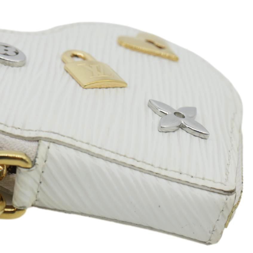 LOUIS VUITTON Love Lock Heart Epi Leather Coin Pouch White