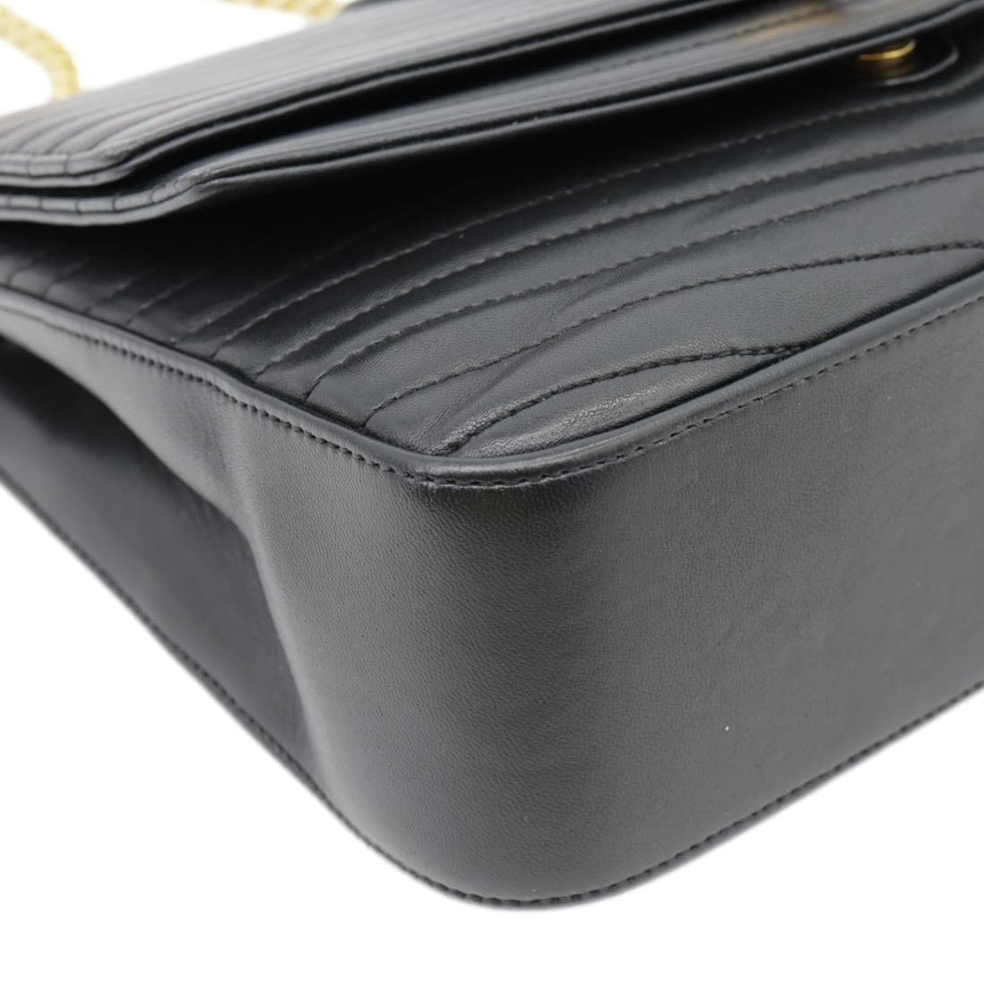 YVES SAINT LAURENT Sulpice Medium Matelasse Chevron Leather Crossbody Bag Black