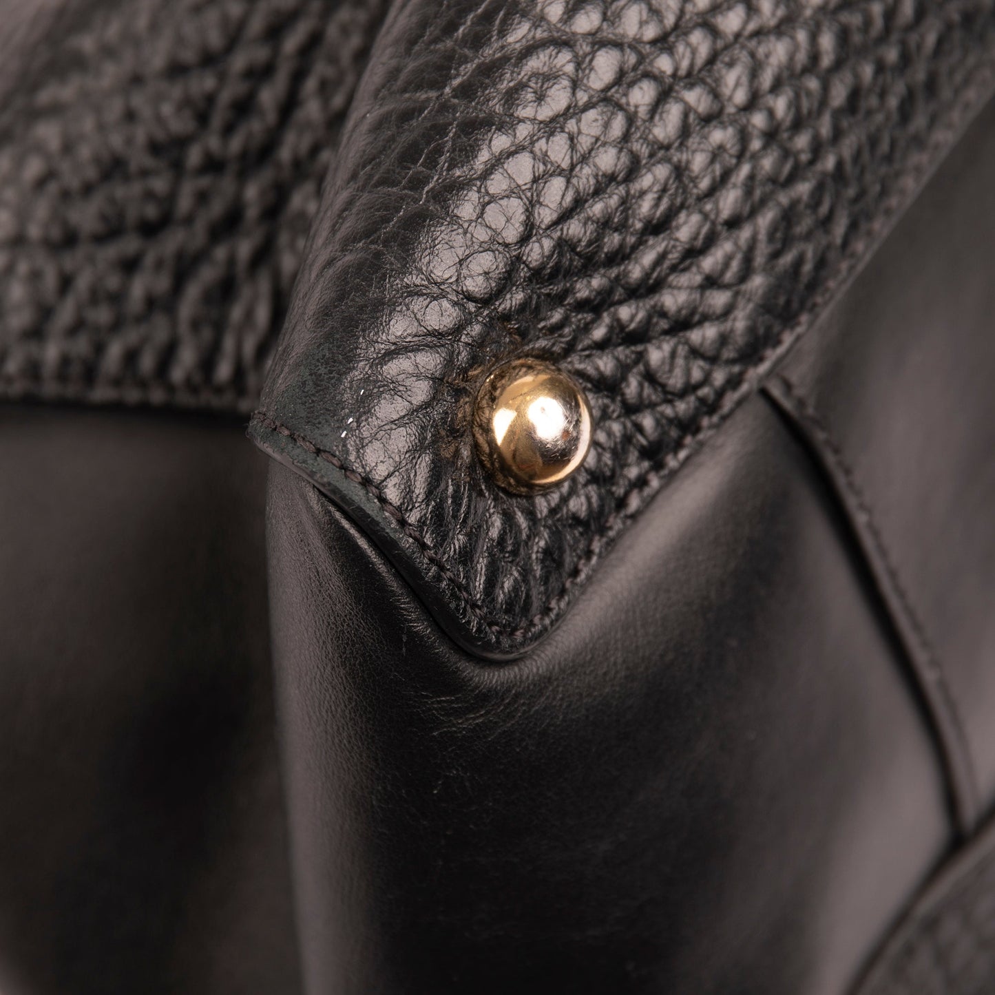 Burberry Heritage Grain Large Clifton Tote