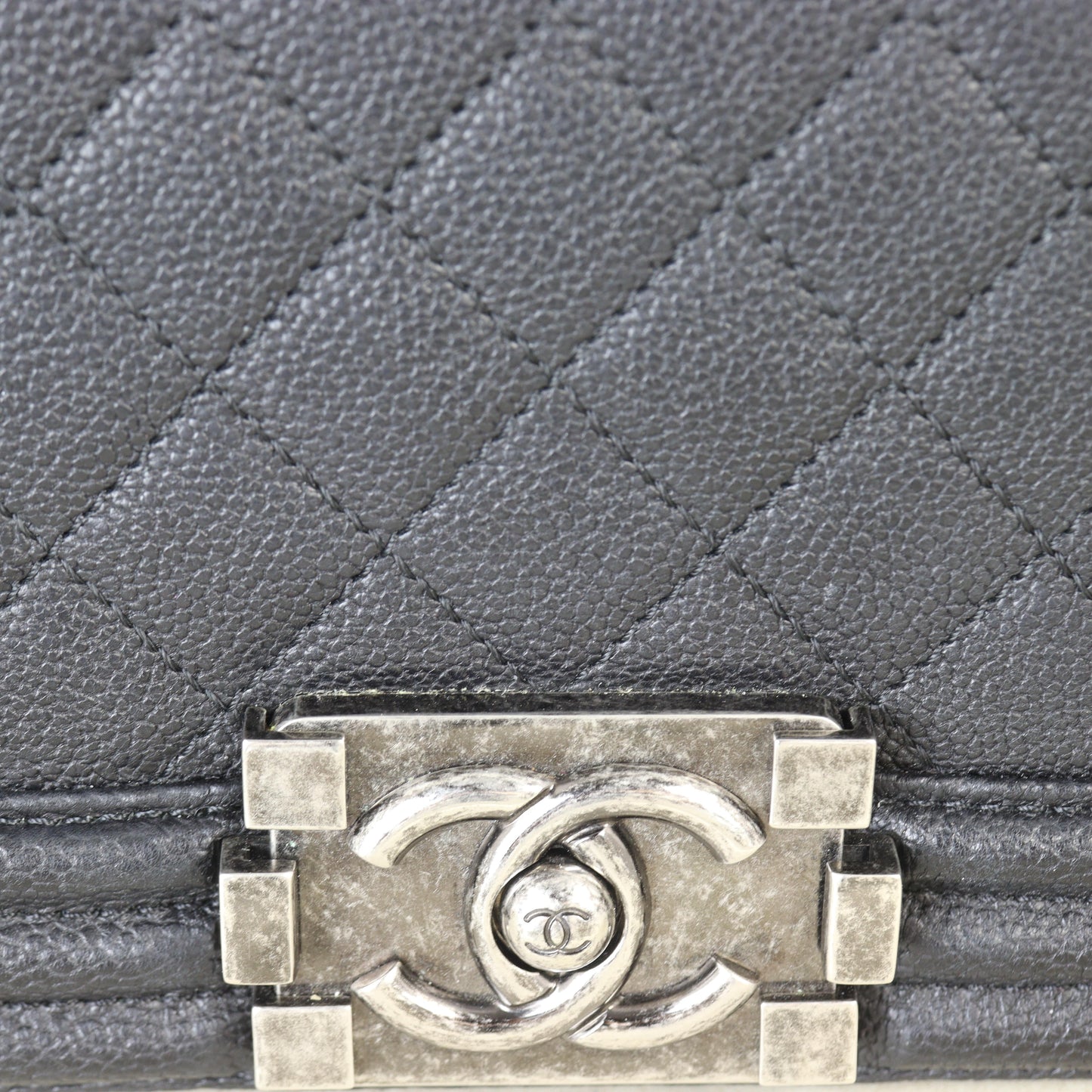 Chanel Boy Old Medium