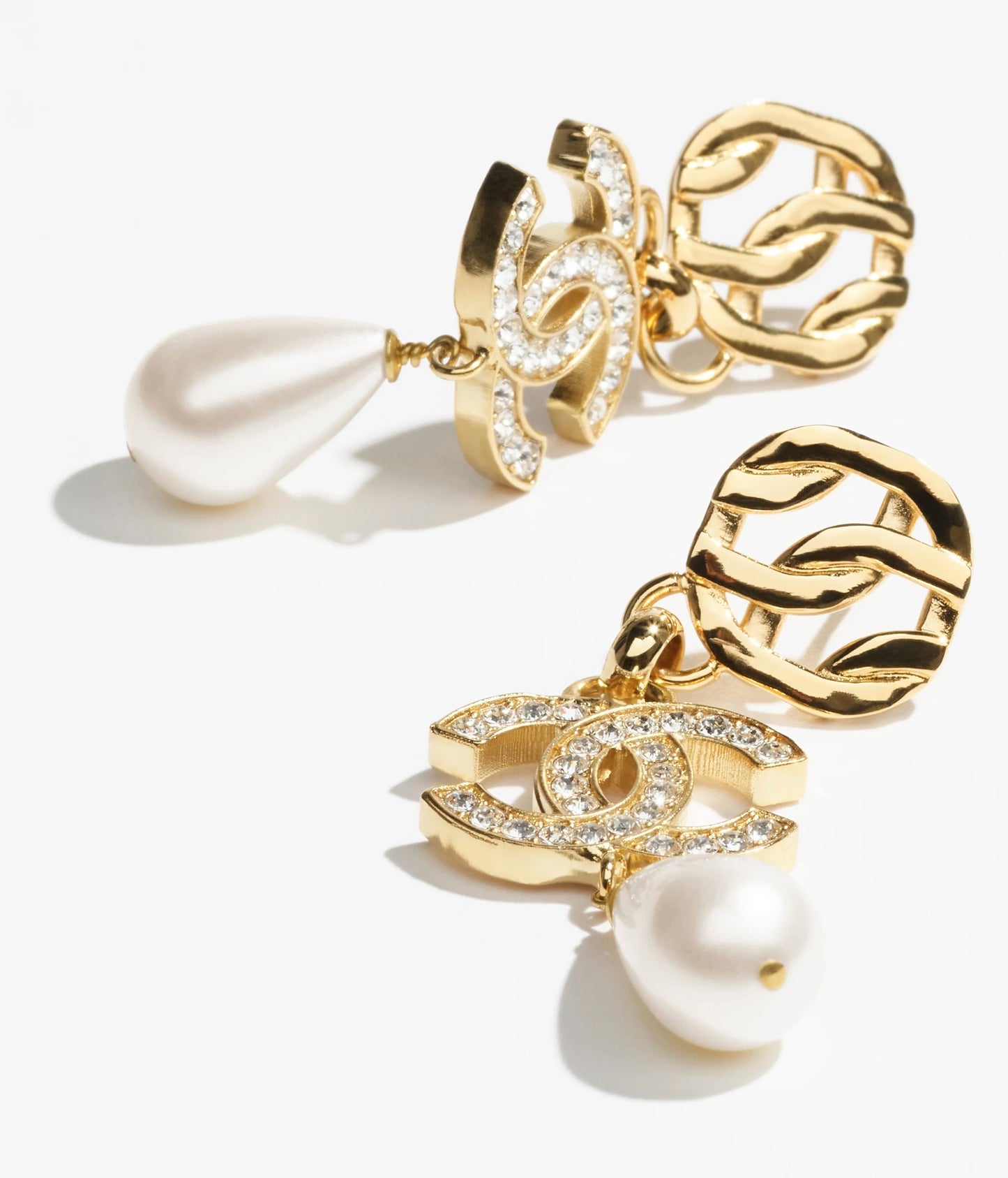 CHANEL CC CRYSTAL DROP EARRINGS