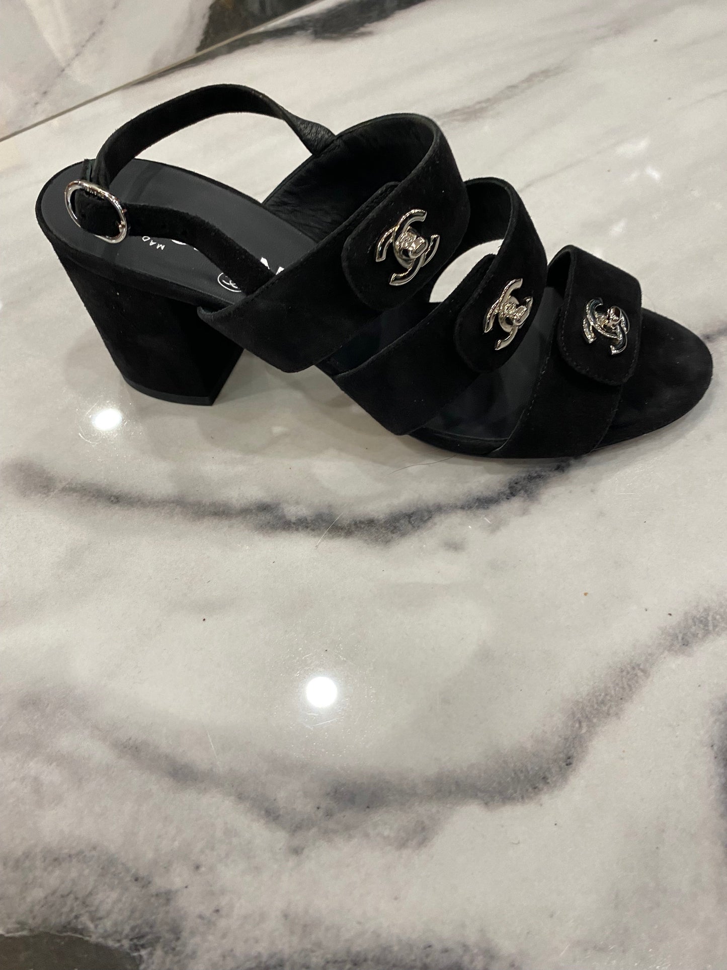 CHANEL CC TURLOCK SUEDE SANDALS