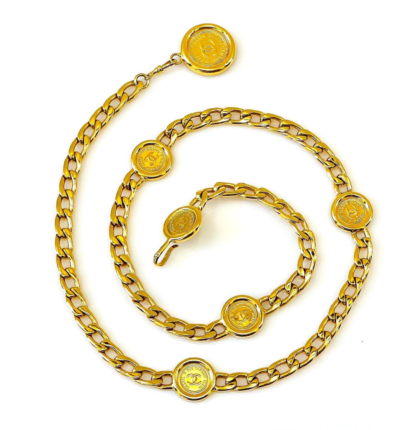 CHANEL VINTAGE MEDALLION RUE CAMBON NECKLACE OR BELT