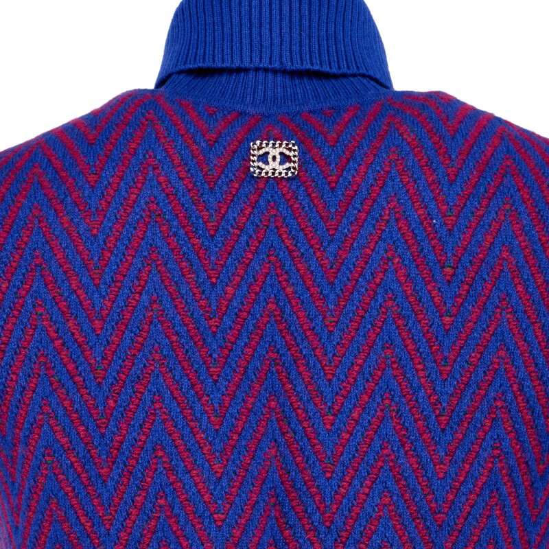 CHANEL CHEVRON CC SLEEVELESS CASHMERE KNIT DRESS