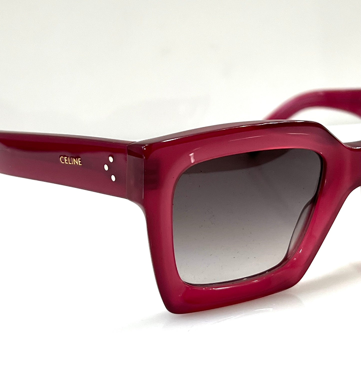 CÉLINE CL401301 RED SUNGLASSES 55MM