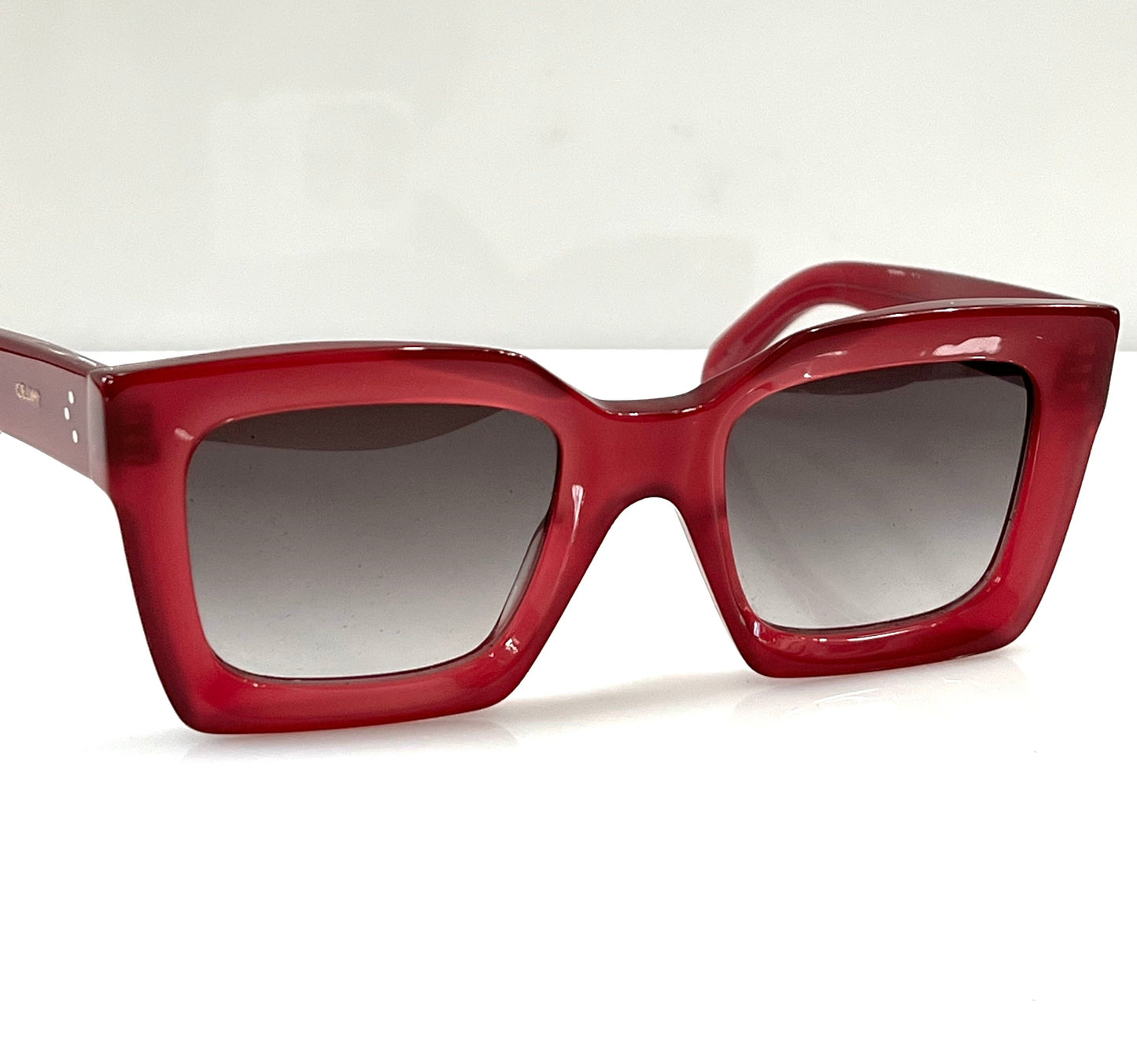 CÉLINE CL401301 RED SUNGLASSES 55MM