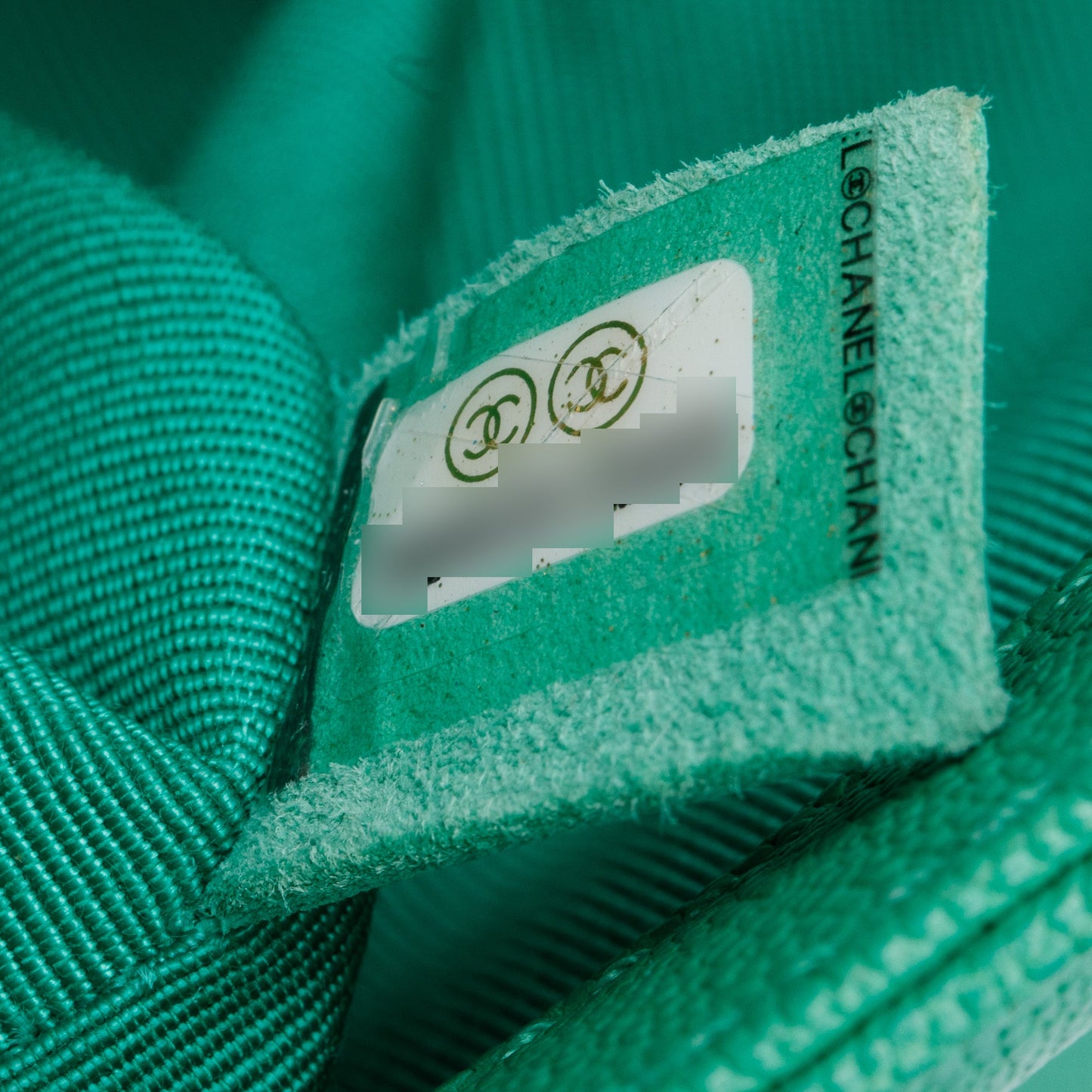 Chanel 2020 Green Quilted Caviar Leather Medium Boy Bag