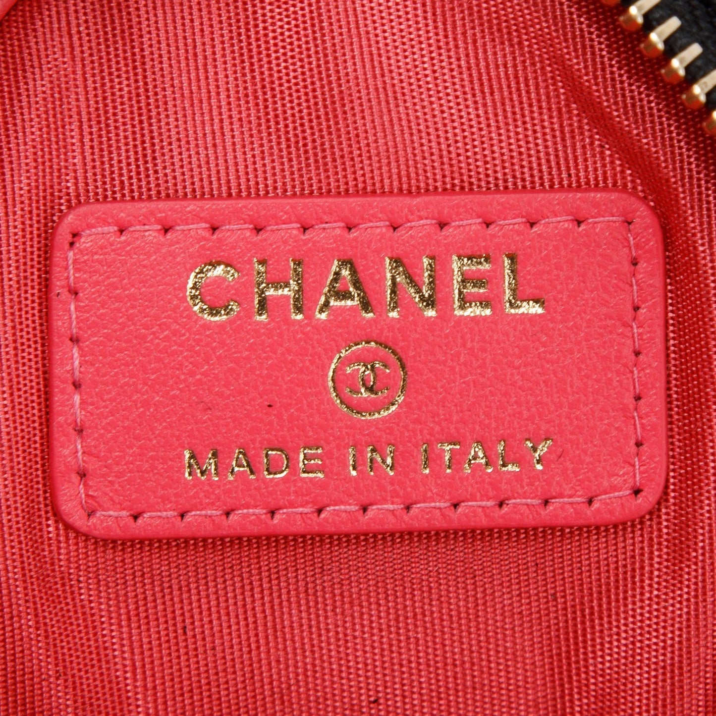 Chanel 2020 Quilted Caviar Leather CC Diamond Belt Bag