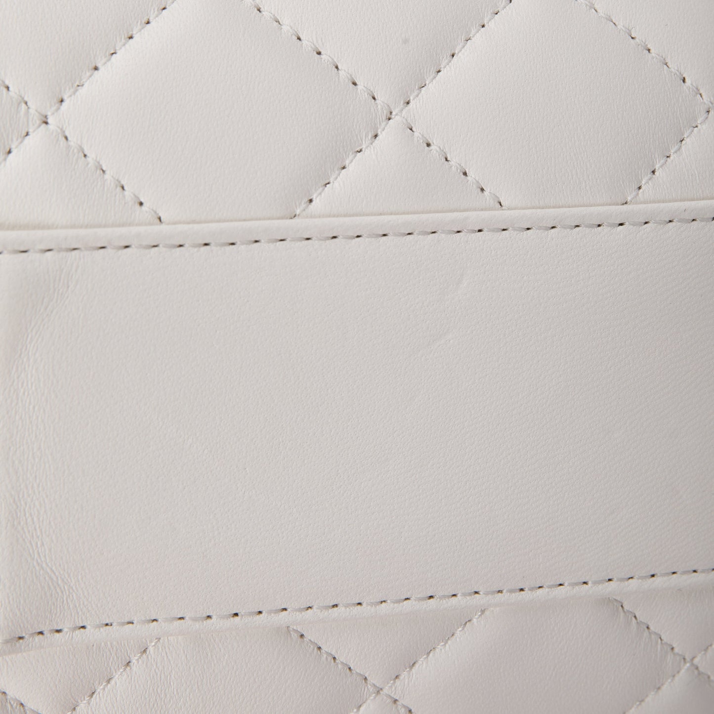 Chanel 2022 Lambskin Leather Small Vanity Case
