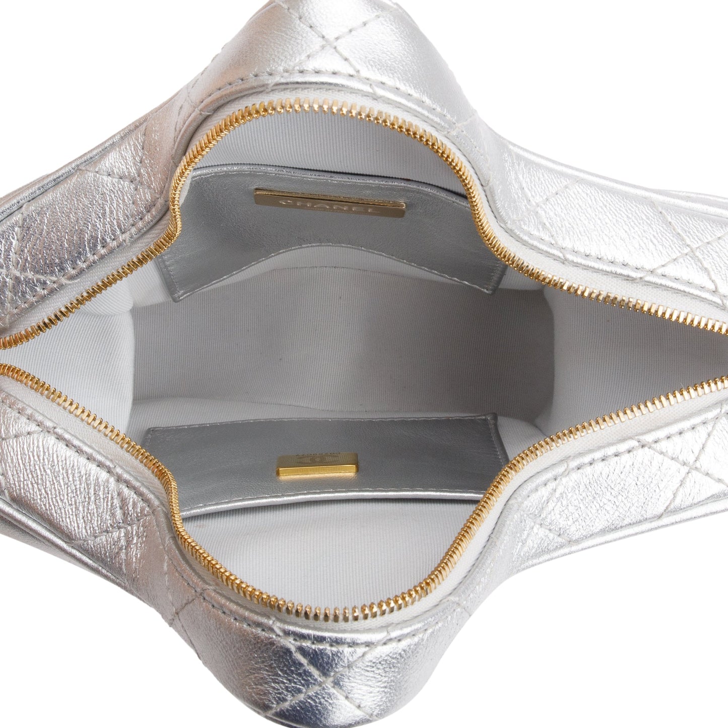 Chanel 2024 Metallic Silver Leather Walk Of Fame Star Crossbody Bag