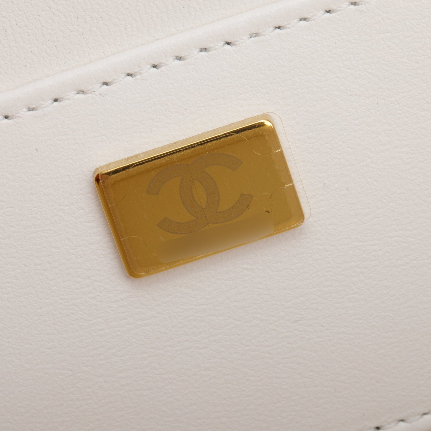 Chanel 2024 White Quilted Calfskin Leather Coco Click Crossbody Bag