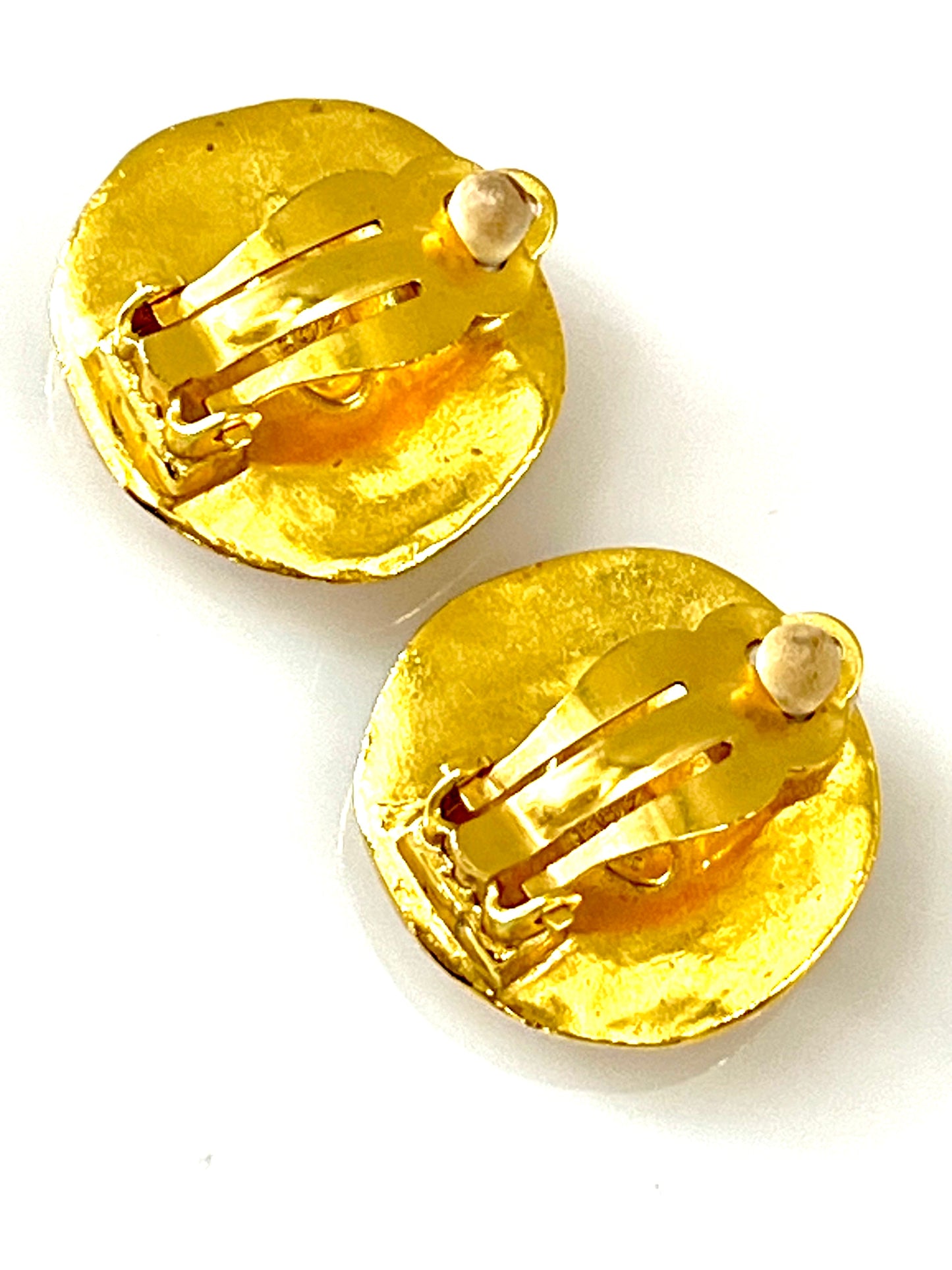 CHANEL 96P 24K GOLD PLATED CC CLIP ON EARRINGS