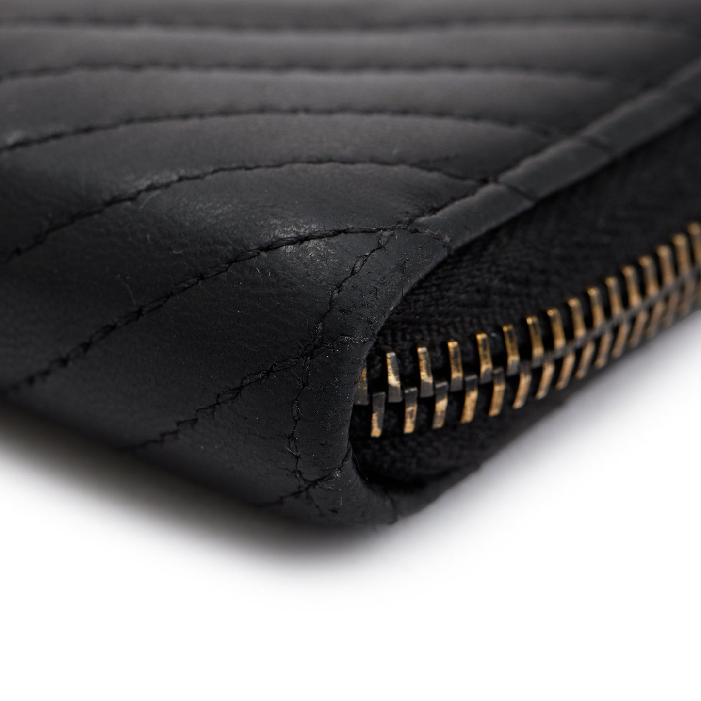 Chanel Black Chevron Calfskin Leather Classic Zipped Coin Purse