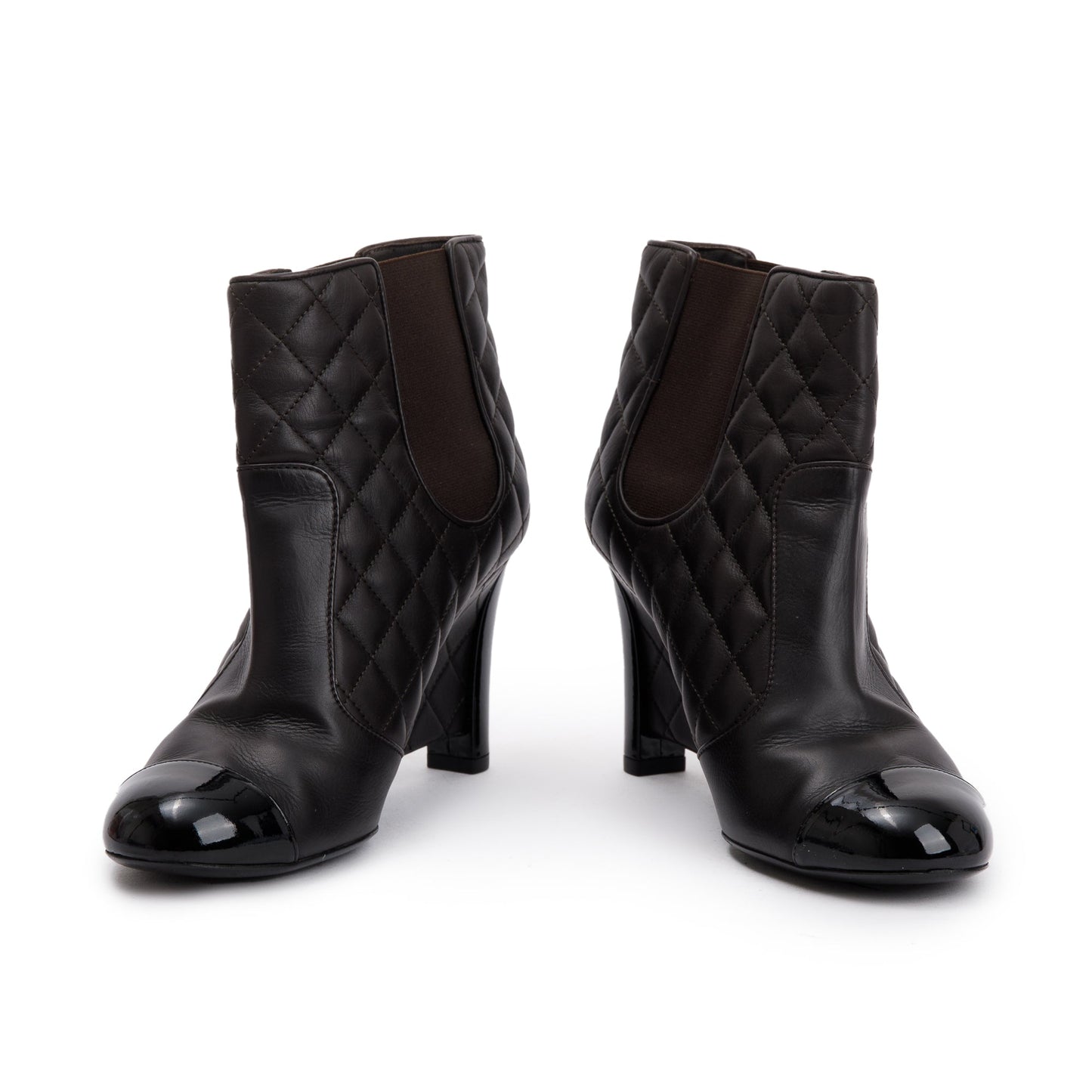 Chanel Brown Quilted Leather Interlocking CC Logo Chelsea Boots, Size 38.5