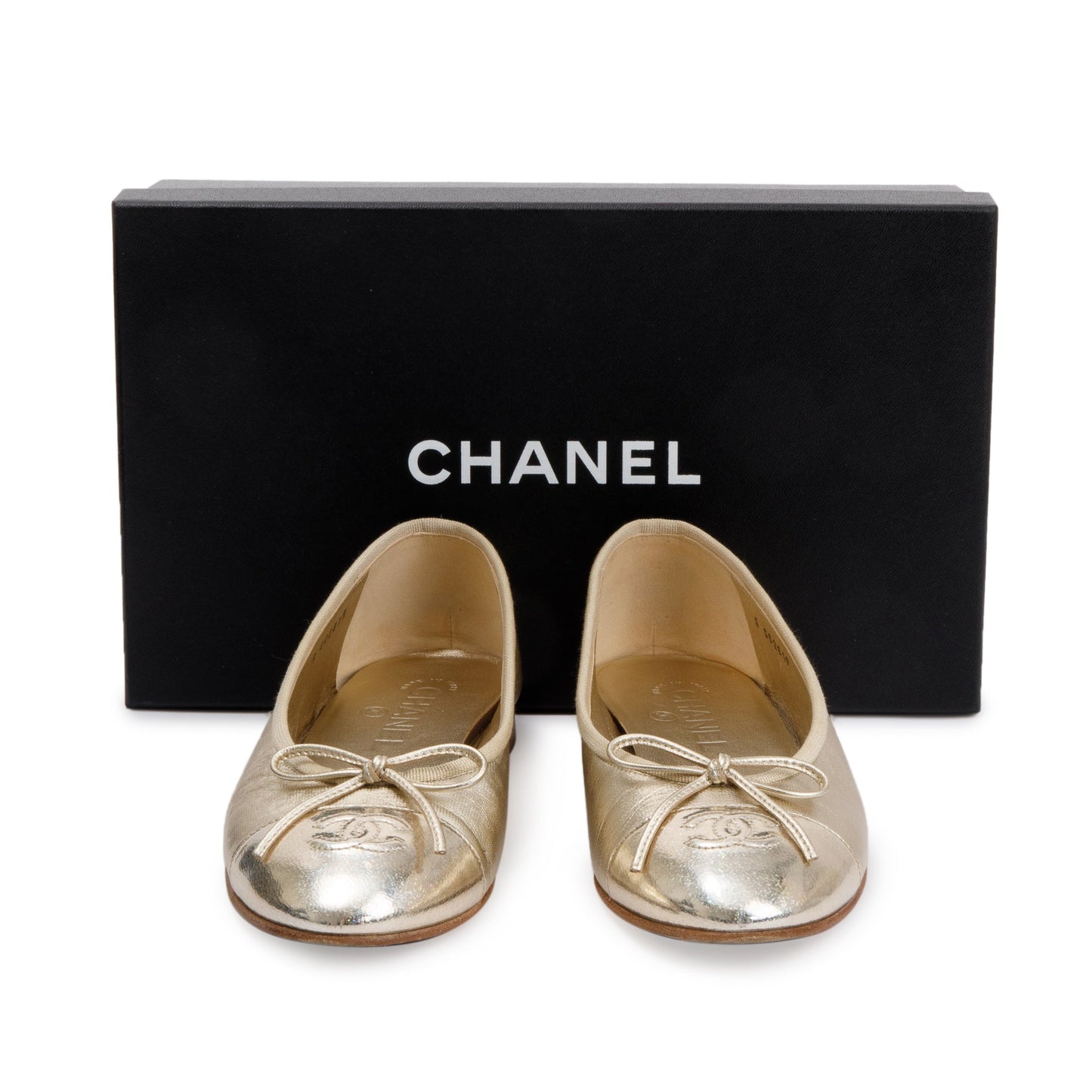Chanel Gold Lambskin Interlocking CC Logo Flats, Size 38
