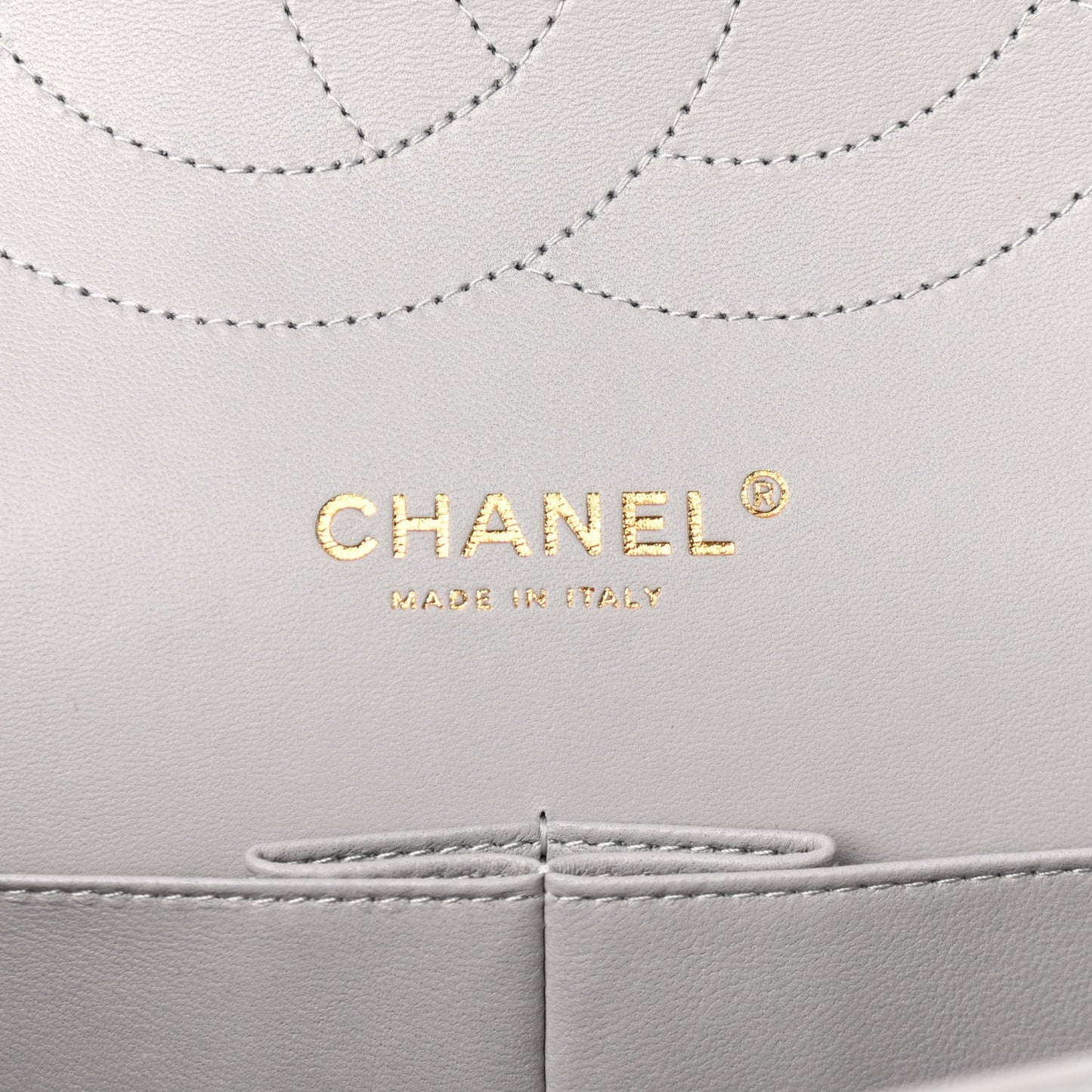 CHANEL CLASSIC  QUILTED CAVIAR JUMBO DOUBLE FLAP BAG