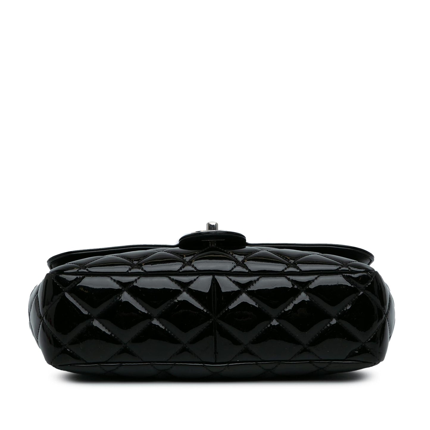 Chanel Medium Patent Coco Shine Flap (SHG-jeEdZZ)
