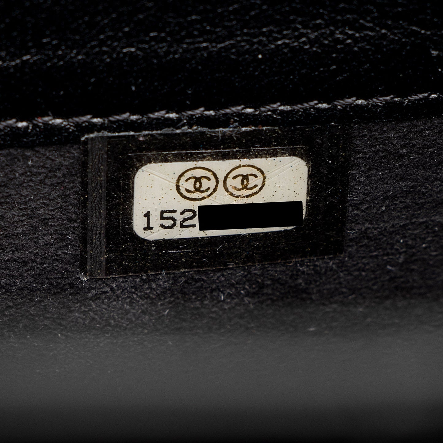 Chanel Patent Leather CC Brilliant iPad Case (SHF-erdd74)