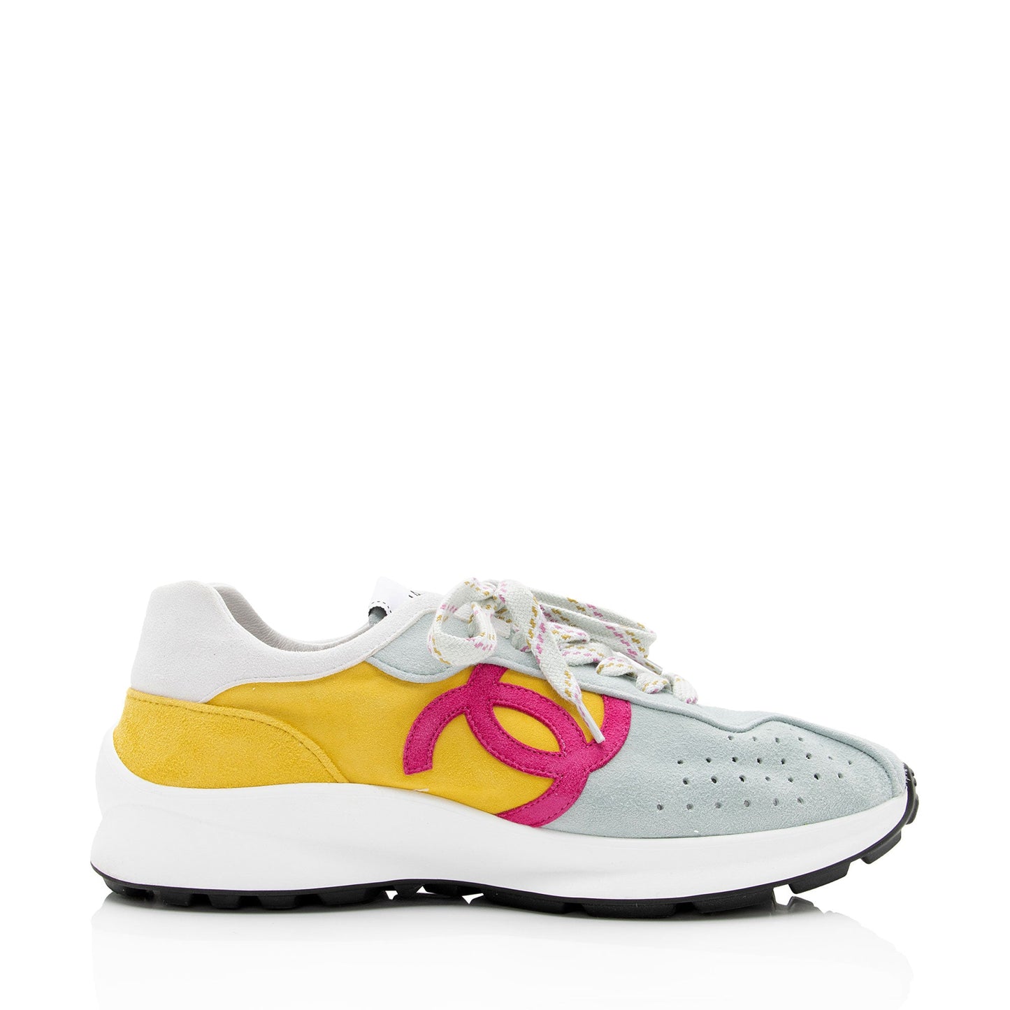 Chanel Perforated Suede Kidskin CC Sneakers - Size 10 / 40 (SHF-9fAeml)