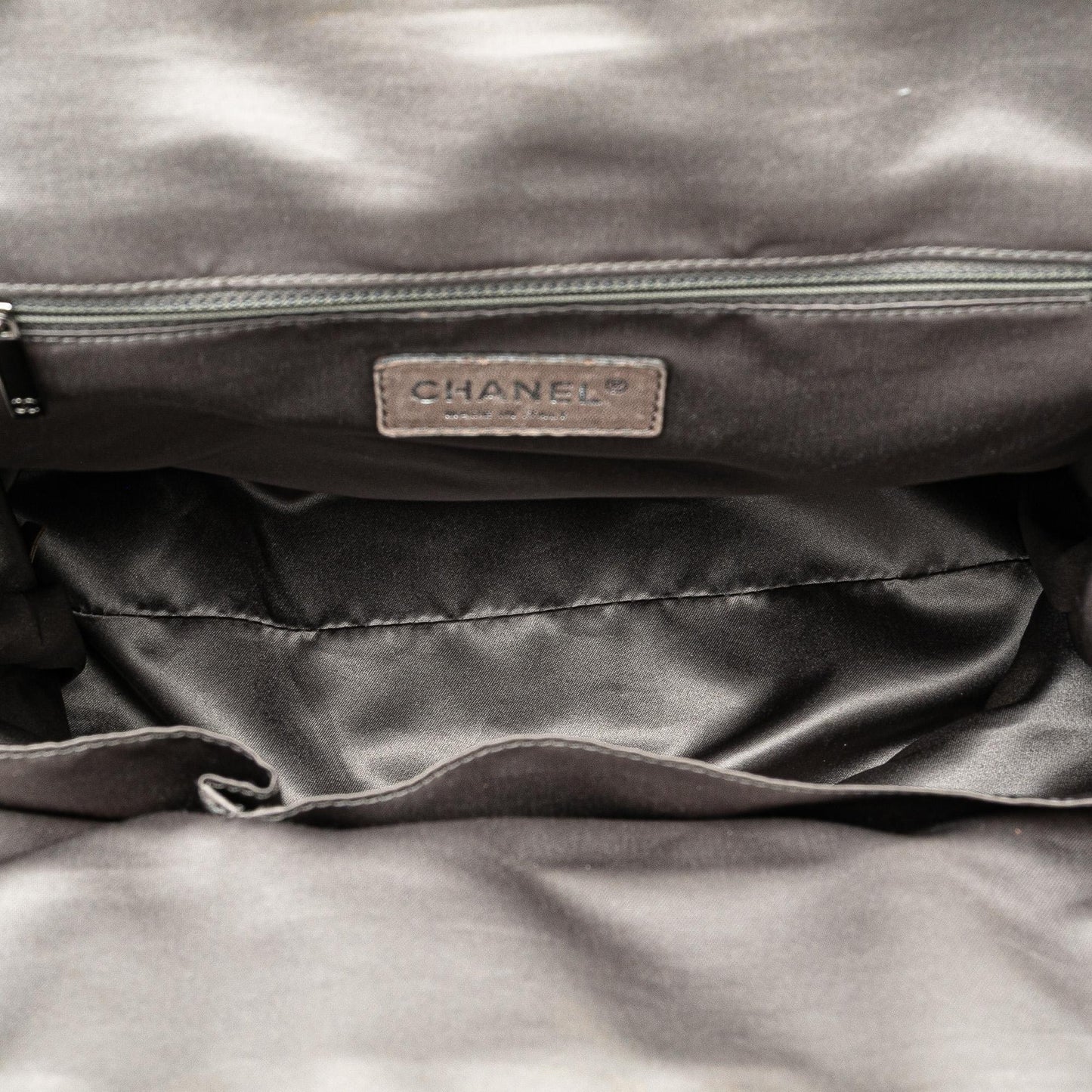 Chanel Quilted Glazed Calfskin and Tweed Portobello Frame Satchel